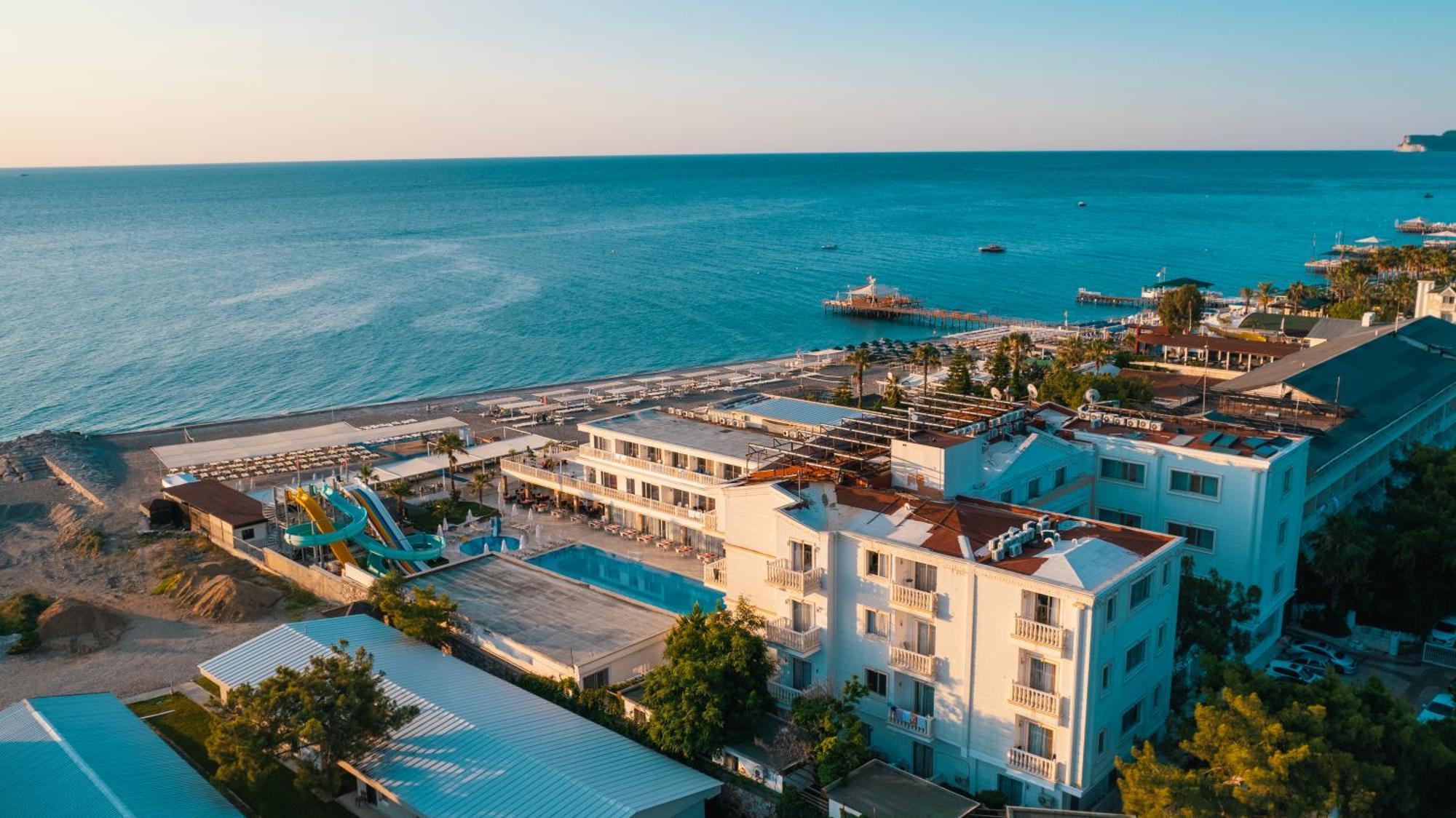 אתר נופש Sl La Perla Kemer *