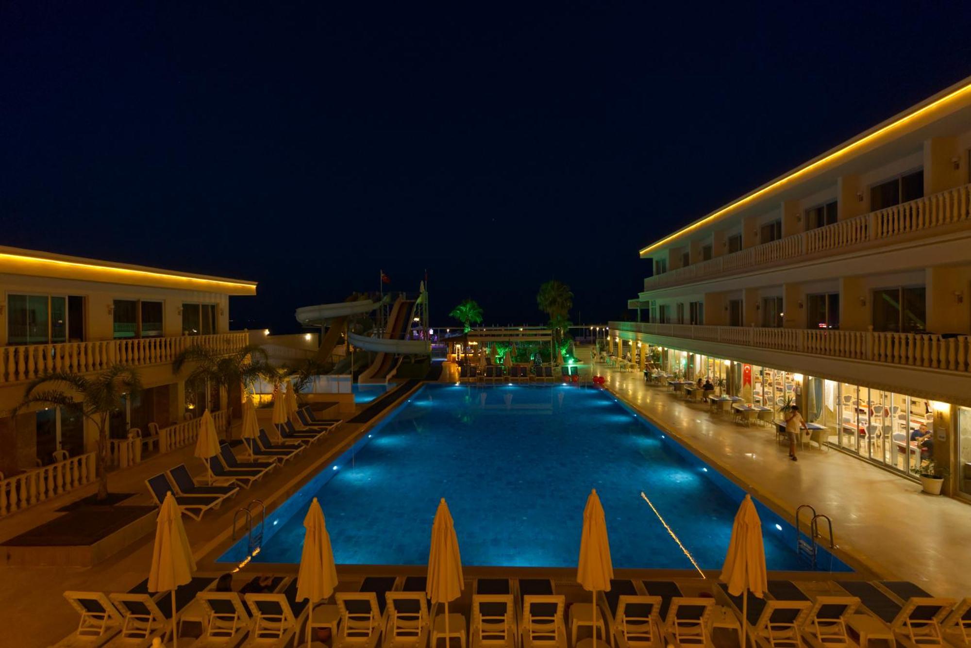 Sl La Perla Kemer * אנטליה